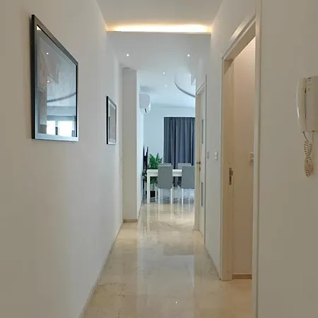 Luxury Garden View At Spinola Bay St Julians * St. Julian's