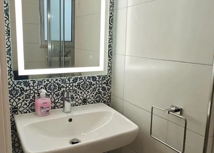 Luxury Garden View At Spinola Bay St Julians Apartamento